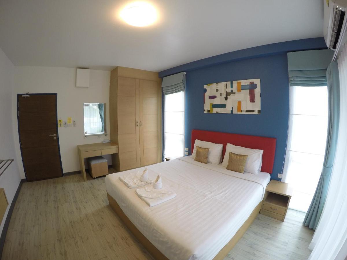 Shyne Place Otel Phuket Dış mekan fotoğraf