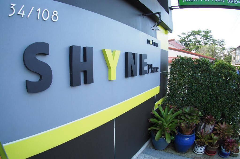 Shyne Place Otel Phuket Dış mekan fotoğraf